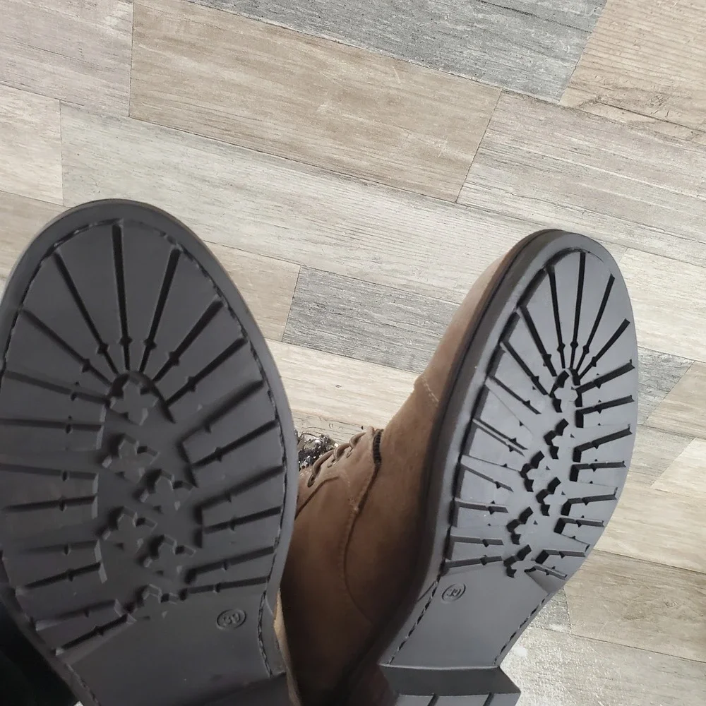 Vince Camuto Sefella Womens Booties Sz 9 M Vison Crosta Suede Lace Up Mid Top